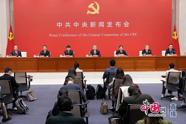 黨的二十大報告將教育、科技、人才統(tǒng)籌部署體現什么戰(zhàn)